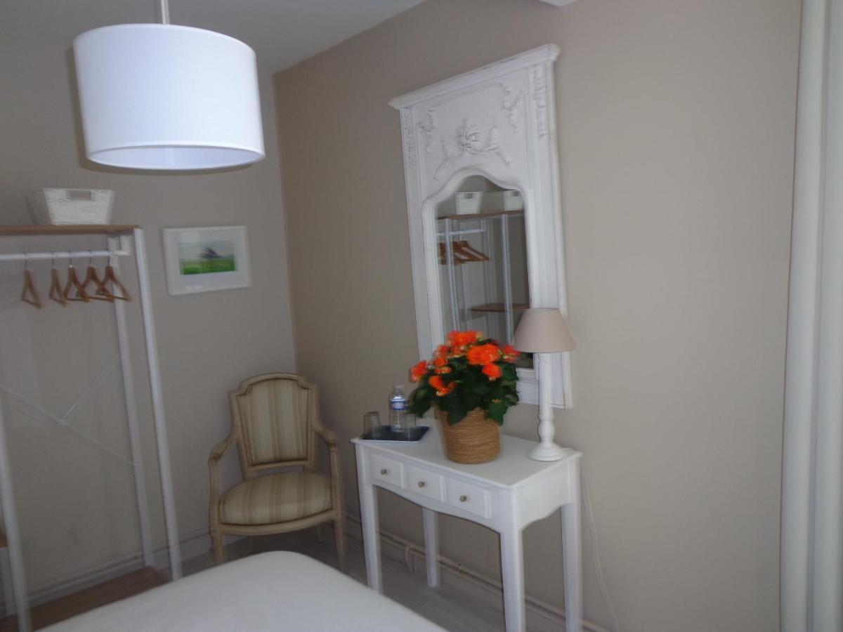 Caux Les Fleurs Du Mont Bed & Breakfast エクステリア 写真