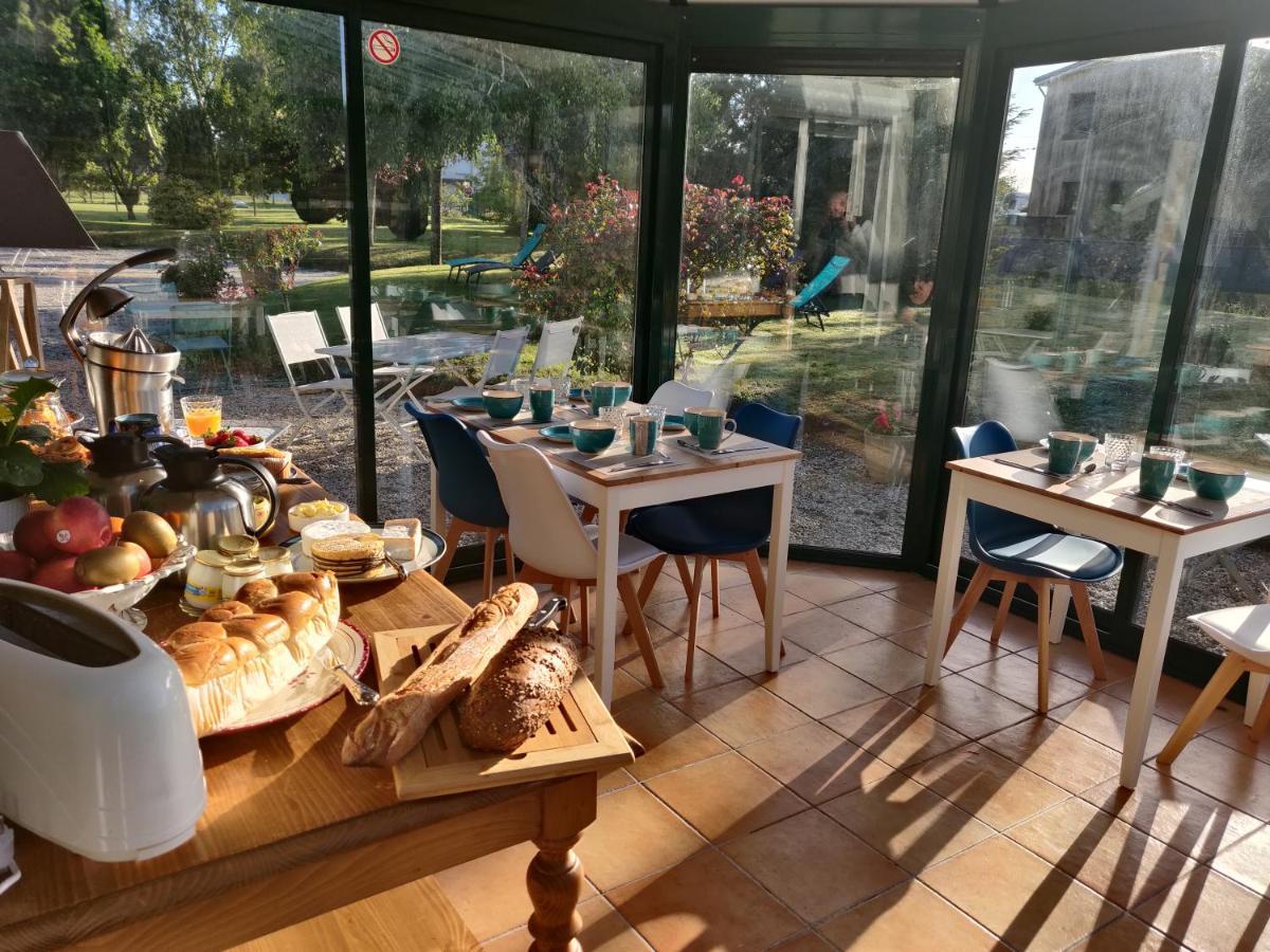 Caux Les Fleurs Du Mont Bed & Breakfast エクステリア 写真